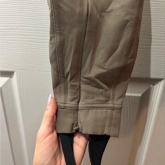 Lululemon Zip-up Leggings - Picture 6 of 6